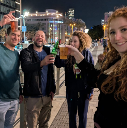 קריירה בשורנס Surense career